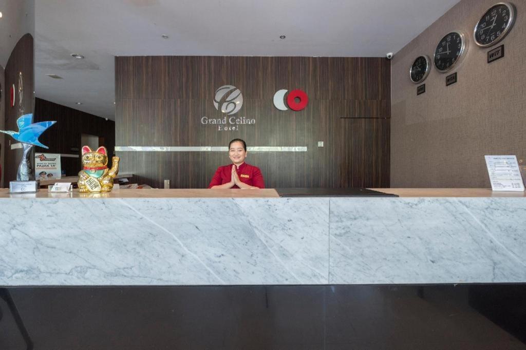 Collection O 1279 Hotel Grand Celino Makassar Eksteriør billede